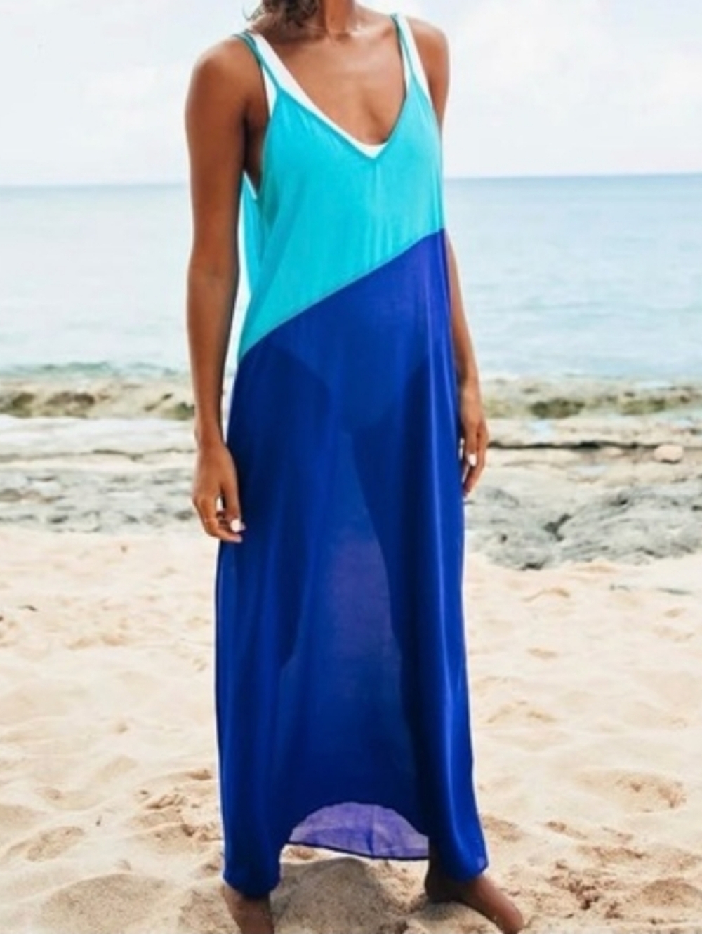Lulu's Two-Tone Turquoise and Royal Blue V-Neck Swim Cover-Up Maxi.  Size M